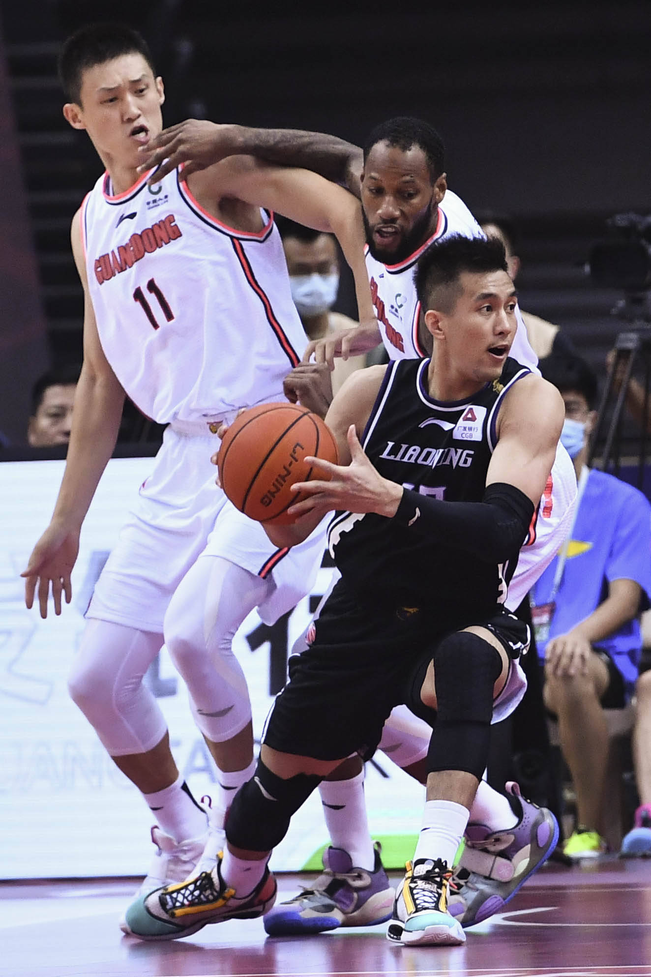 爱游戏客户端-转会期辽宁本钢调整名单以备NBA总决赛，强势反弹环节打磨，目标明确，赛程密集仍需轮换的简单介绍