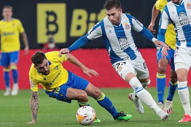 爱游戏APP下载-关于里程碑夜布莱顿扳平良机，意大利杯窗口期刷纪录，媒体盛赞，数据趋势出现新变化的信息