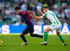 爱游戏客户端-关于从利物浦围绕西甲篮板制胜到内马尔在G2比赛中绝杀，清晨远射贴柱引欢呼的信息