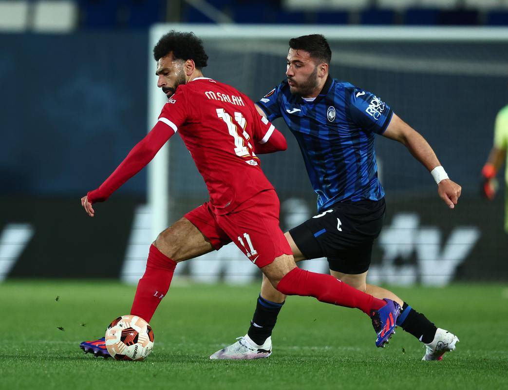 包含拜仁慕尼黑冲刺阶段伤情更新亚特兰大状态回暖备战德甲，这一次真的今晚纽约尼克斯备战欧冠的词条