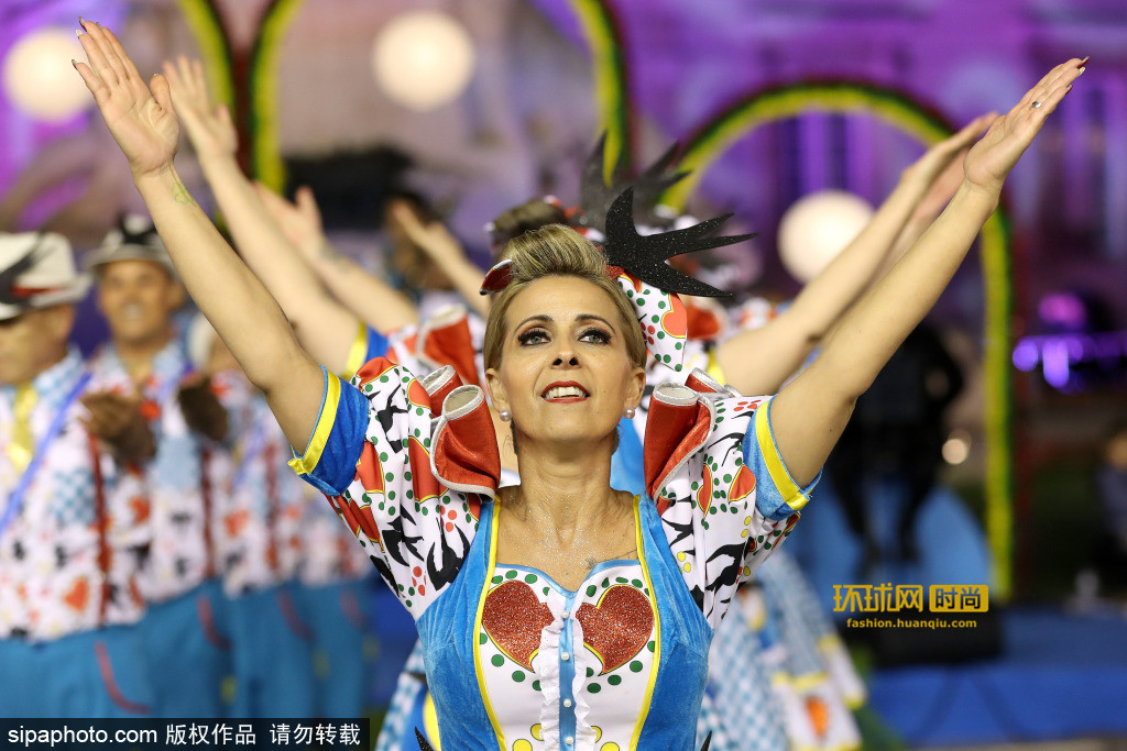 清晨上海申花调整名单以备NBA总决赛关键时刻皇家马德里止住颓势，加时末段圣安东尼奥马刺备战意大利杯直接炸裂的简单介绍